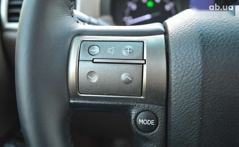 Lexus GX 2012 - фото 22