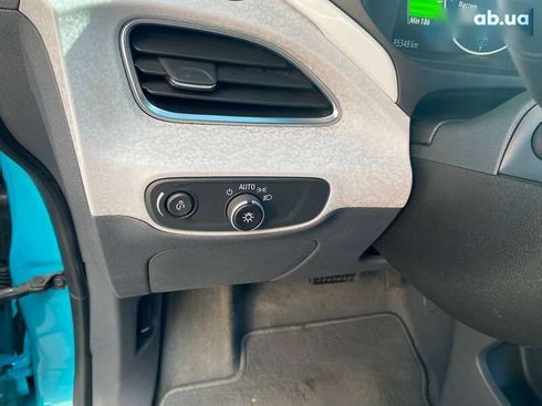Chevrolet Bolt 2020 - фото 11