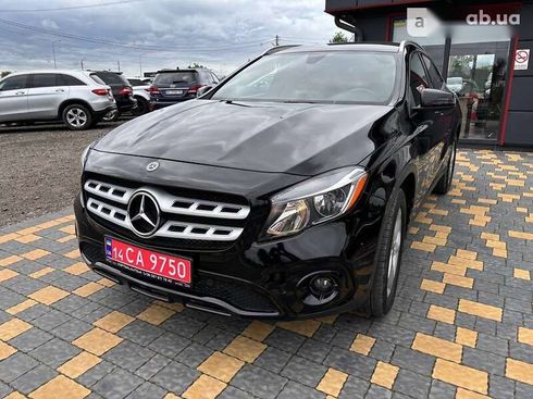 Mercedes-Benz GLA-Класс 2018 - фото 11