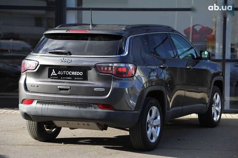 Jeep Compass 2017 - фото 2