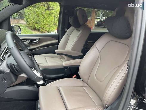 Mercedes-Benz V-Класс 2025 - фото 21