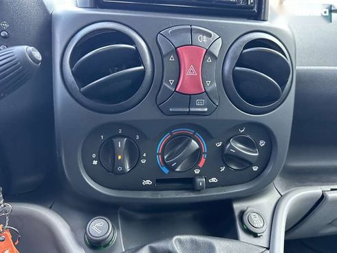 Fiat Doblo 2011 - фото 25