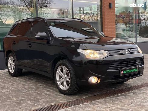 Mitsubishi Outlander 2012 - фото 3