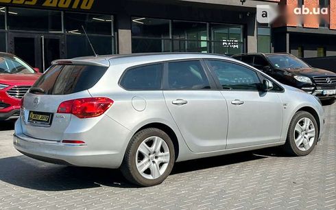 Opel Astra 2014 - фото 6