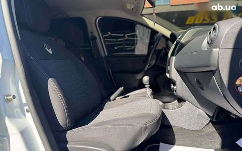 Dacia Duster 2017 - фото 14