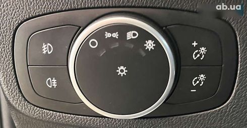 Ford Focus 2018 - фото 14