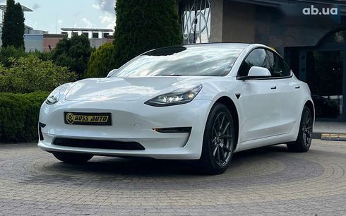 Tesla Model 3 2023 - фото 3