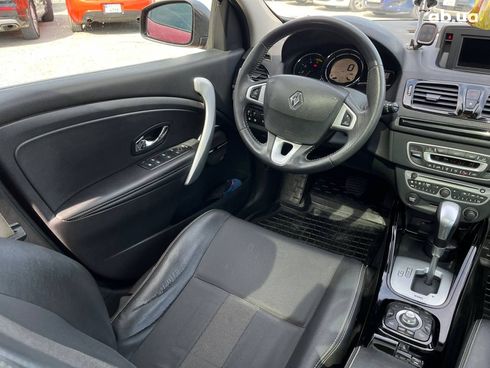 Renault Megane 2012 красный - фото 20