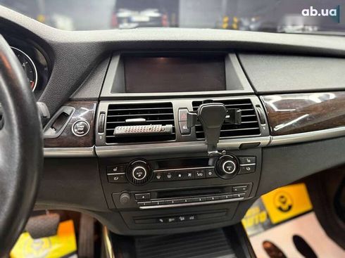BMW X5 2011 - фото 19