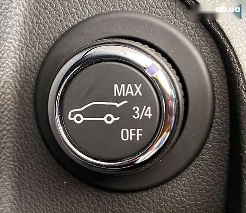 Opel Insignia 2019 - фото 19