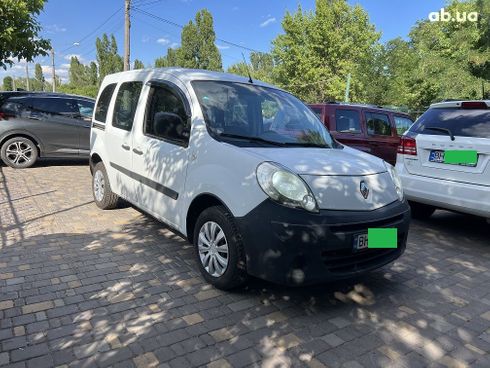 Renault Kangoo 2009 - фото 18
