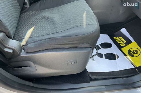 Renault Scenic 2015 - фото 25