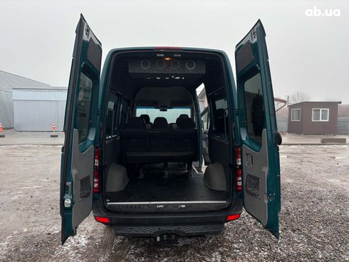 Mercedes-Benz Sprinter 216 2011 зеленый - фото 31