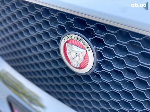 Jaguar F-Pace 2017 - фото 5