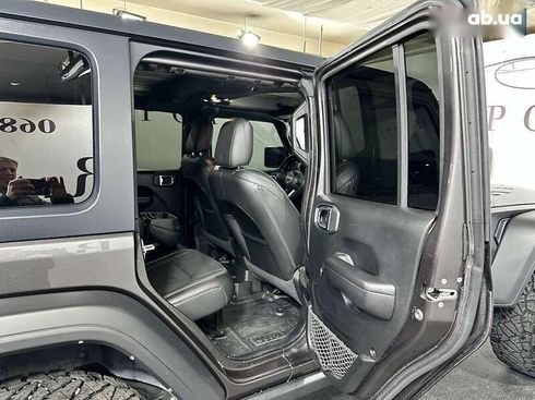 Jeep Wrangler 2021 - фото 20