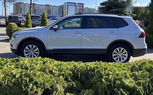 Volkswagen Tiguan 2017 - фото 3