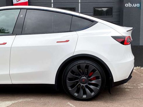 Tesla Model Y 2024 - фото 7