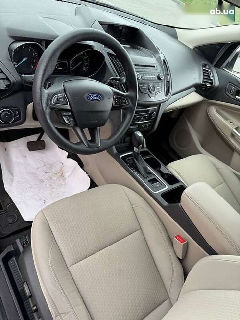 Ford Escape 2017 - фото 15