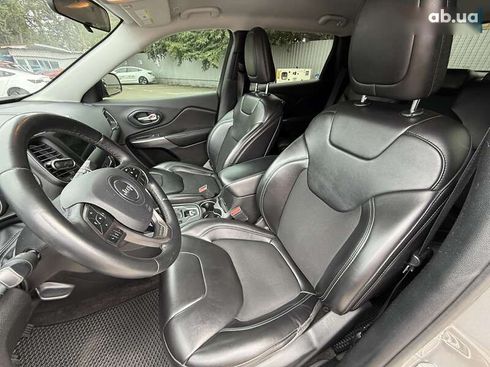 Jeep Cherokee 2018 - фото 17