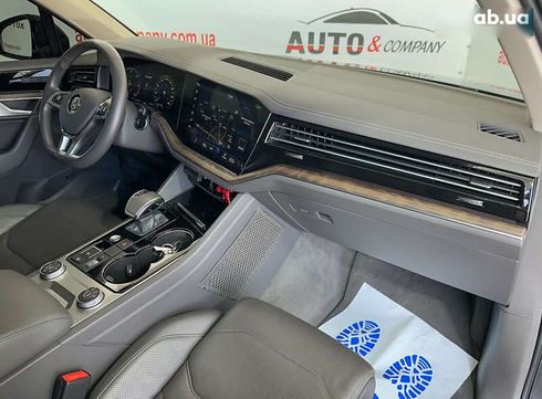 Volkswagen Touareg 2019 - фото 9