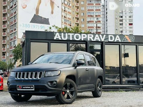 Jeep Compass 2015 - фото 7