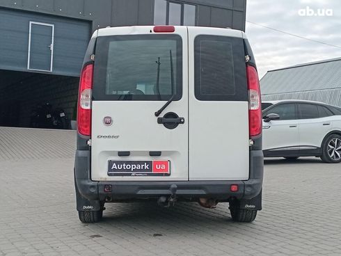 Fiat Doblo 2008 белый - фото 5