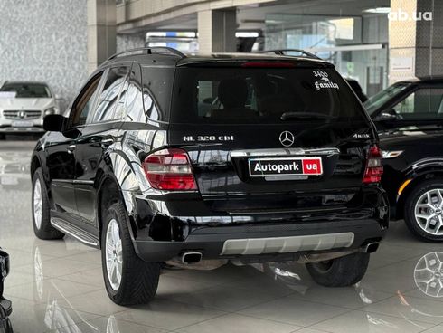 Mercedes-Benz M-Класс 2008 черный - фото 6