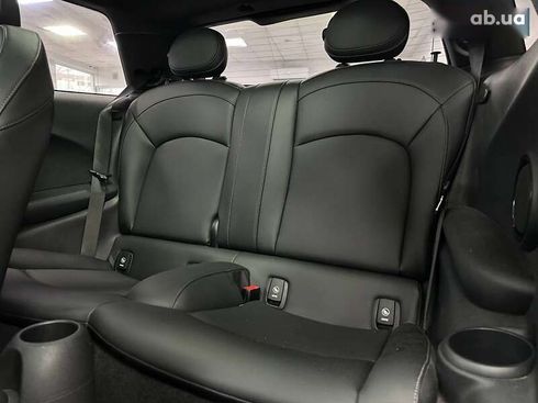 MINI John Cooper Works 2018 - фото 23