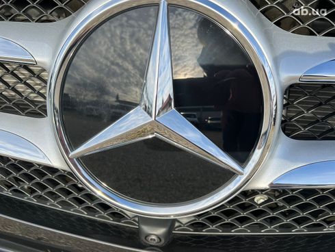 Mercedes-Benz V-Класс 2021 - фото 23
