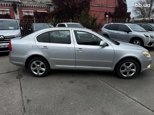 Skoda octavia a5 2011 серый - фото 7