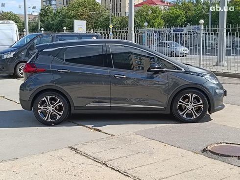Chevrolet Bolt 2018 серый - фото 8