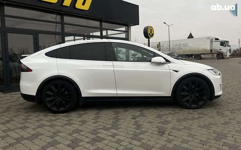 Tesla Model X 2019 - фото 8