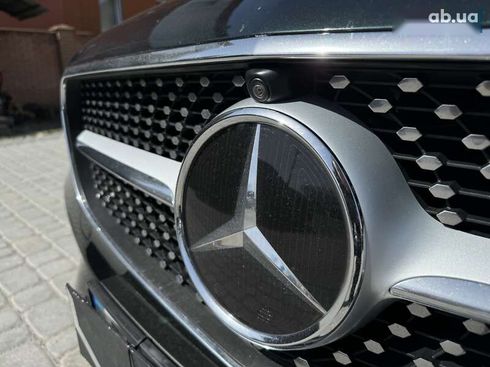 Mercedes-Benz E-Класс 2019 - фото 20