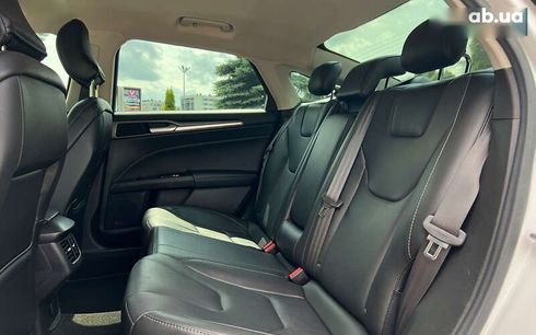 Ford Fusion 2015 - фото 12