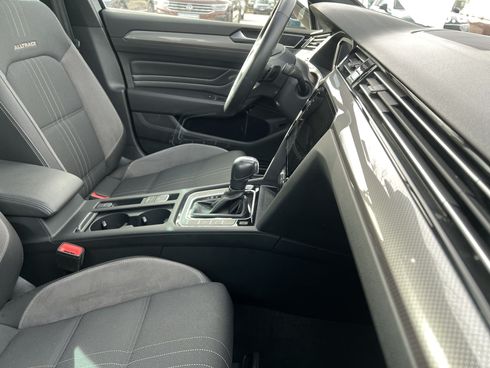 Volkswagen Passat 2021 - фото 11