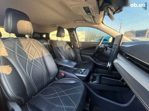 Ford Mustang Mach-E 2022 - фото 19