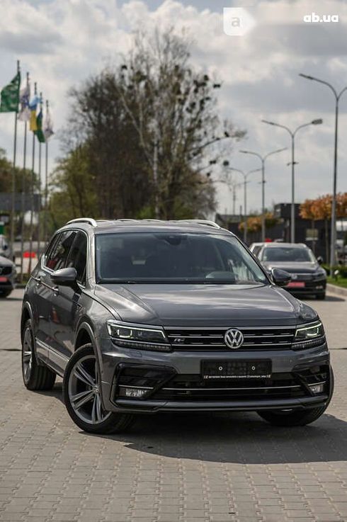 Volkswagen Tiguan 2018 - фото 20