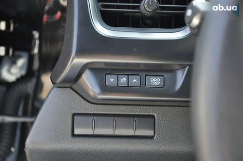 Lexus UX 2019 - фото 23