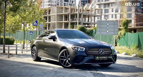 Mercedes-Benz E-Класс 2021 - фото 3