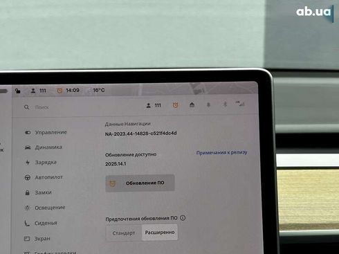 Tesla Model 3 2021 - фото 20