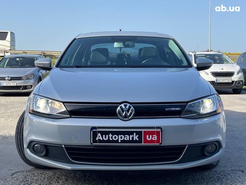 Volkswagen Jetta 2013 серый - фото 2