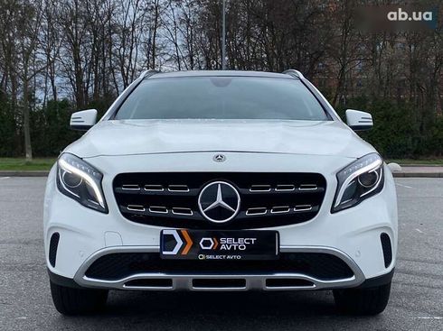 Mercedes-Benz GLA-Класс 2019 - фото 6