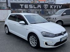 Продажа б/у Volkswagen e-Golf 2014 года в Киеве - купить на Автобазаре