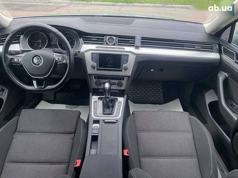Volkswagen Passat 2016 - фото 13