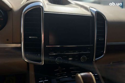 Porsche Cayenne 2013 - фото 17