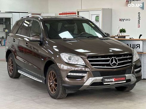 Mercedes-Benz M-Класс 2012 - фото 2