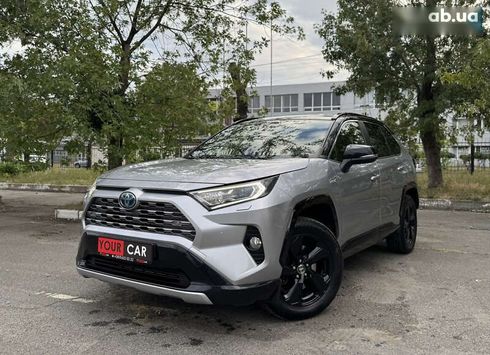 Toyota RAV4 2020 - фото 3