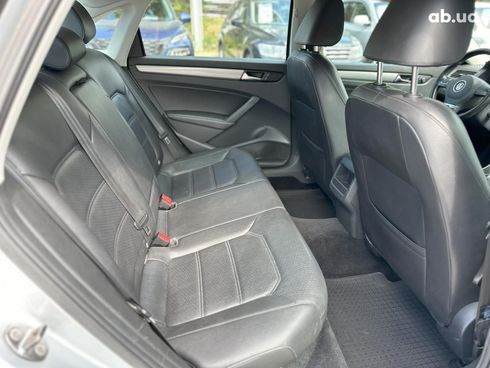 Volkswagen Passat 2014 серый - фото 11