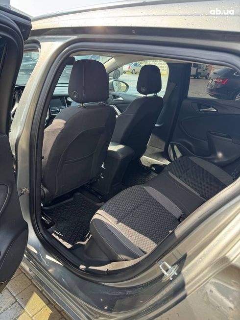 Opel Astra K Sports Tourer 2019 серебристый - фото 2