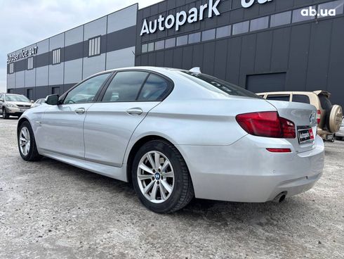 BMW 5 серия 2011 серый - фото 22